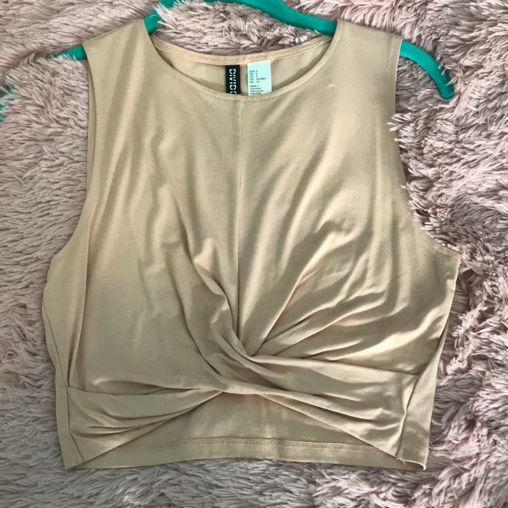 H&M pink crop top